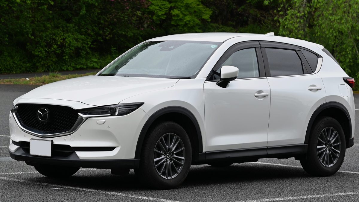SUVの一例。最低地上高の高いクロスオーバーSUV